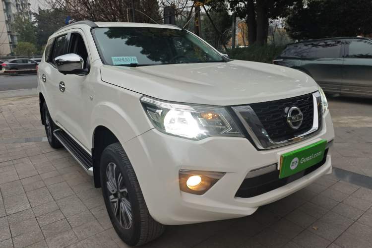 Used Nissan Terra 2020 2.5L XL Upper Automatic Two-Wheel Drive Luxury Edition
