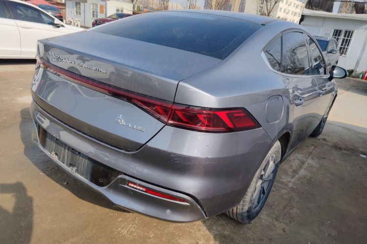 Used BYD Qin PLUS 2024 HONOR Edition DM-i 55KM Leading Model
