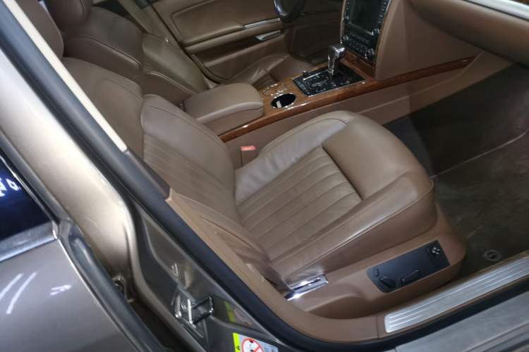 Used Volkswagen Phaeton 2014 3.0L Business Model