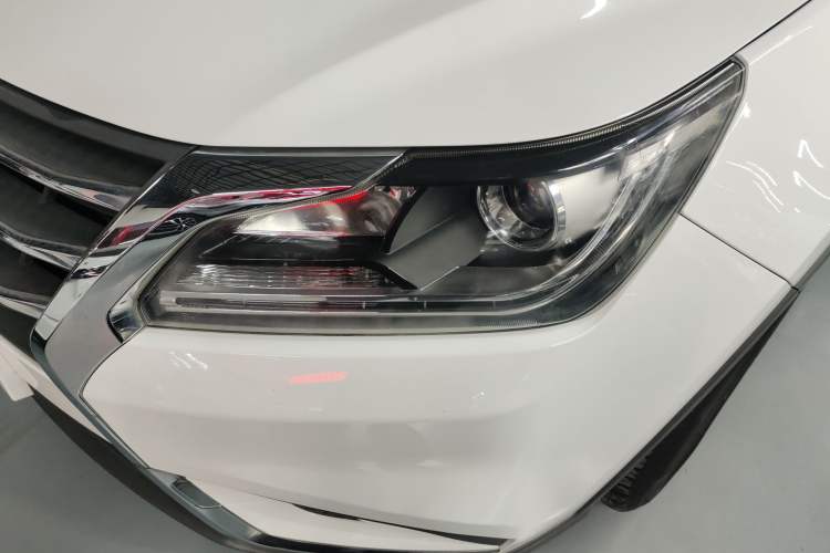 Used HYOSOW S6 2016 1.5T Manual Fashion Model