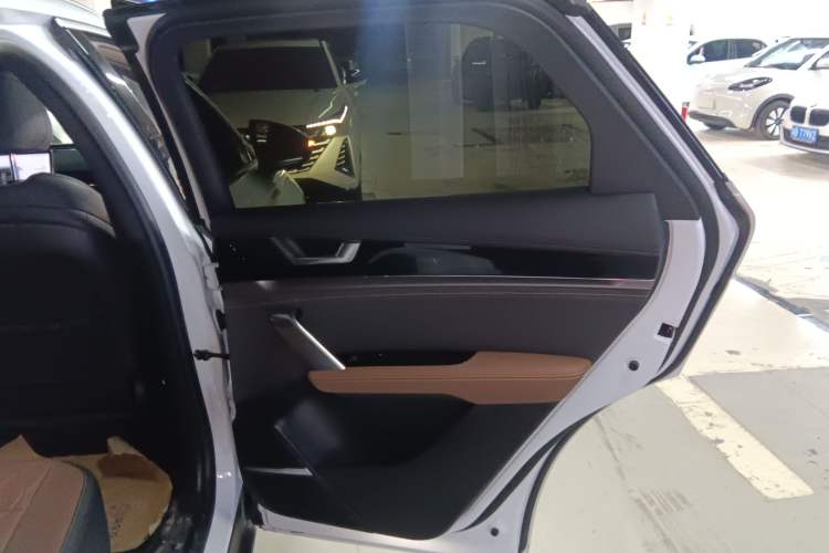 Used BYD Tang New Energy 2023 DM-i Champion Edition 112KM Prestige Model
