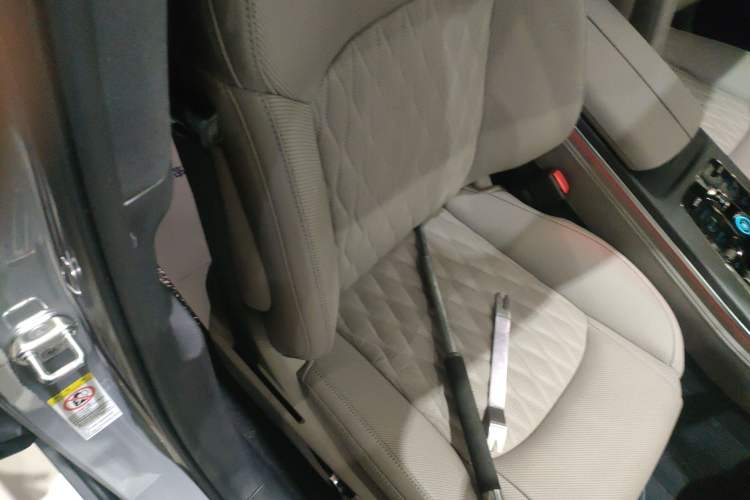 Used BYD Han 2025 DM-i Intelligent Driving Edition 125KM LiDAR Flagship Model
