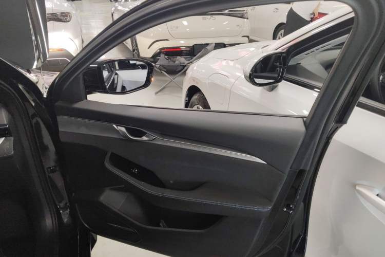 Used Geely Auto Preface 2025 Dongfang Yao 2.0TD Moonlight Edition
