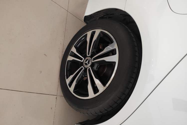 Used Mercedes-Benz C-Class 2017 Restyled C 200 Sport Edition
