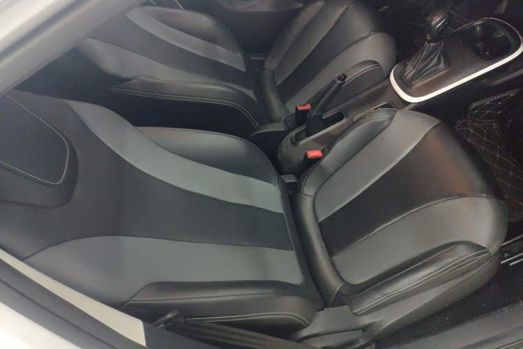 Used Roewe Clever 2022 311km QiQi BoBo Edition
