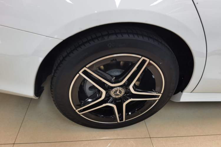 Used Mercedes-Benz E-Class (Import) 2021 Updated E 260 Fashion Sport Edition