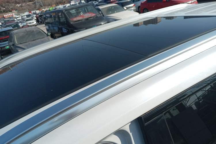 Used GAC Trumpchi GS8 2024 Dual-Motor Series 2.0TM Two-Wheel Drive Premium Edition
