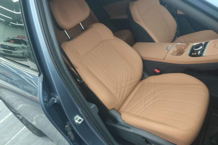 Used  Galaxy Xingjian 7 EM-i 2025 120km Flagship Edition
