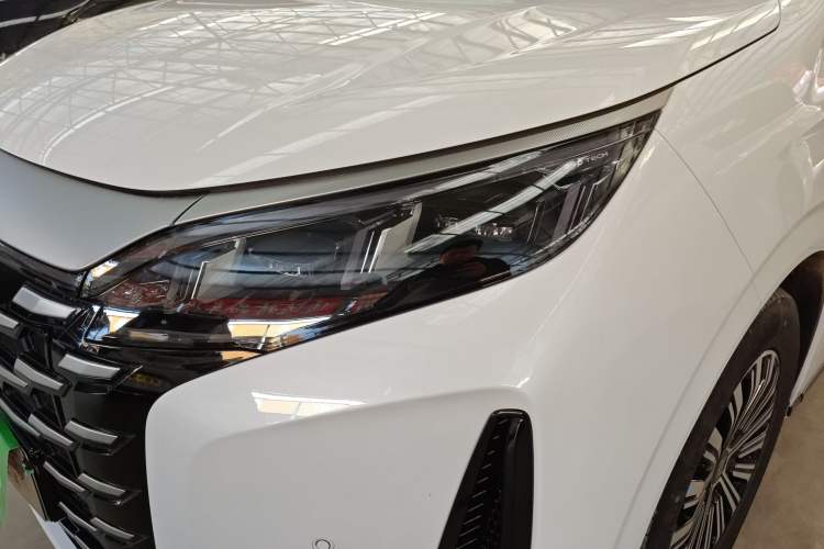 Used BYD Xia 2025 DM-i 1.5T 180km Beyond Edition
