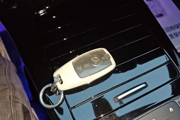 Used Mercedes-Benz A-Class 2022 Revised Version A 200 L Sport Sedan Fashionable Style
