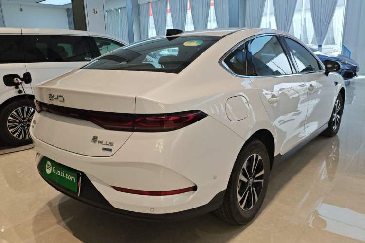 Used BYD Qin PLUS 2025 DM-i Smart Drive 120KM Superior Model
