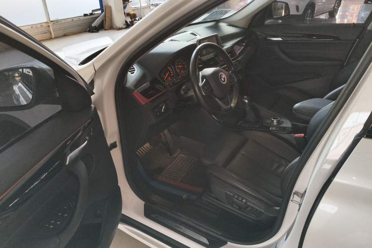 Used BMW X1 2016 sDrive20Li Luxury Model
