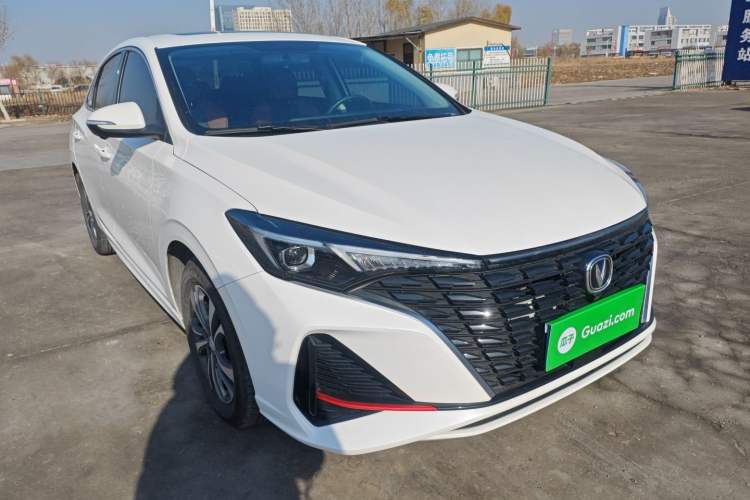 Used Changan Eado 2024 PLUS Blue Whale NE 1.4T GDI DCT High-Energy Edition
