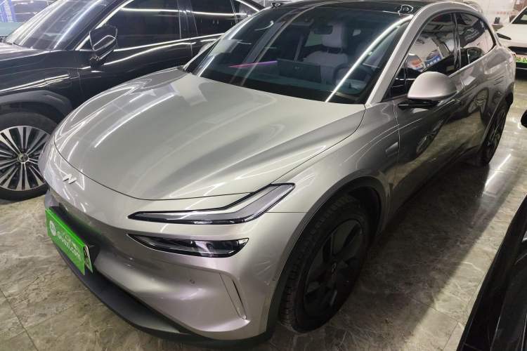 Used ONVO L60 2024 60 kWh Rear-Drive Version
