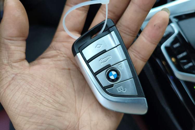 Used BMW 5 Series 2022 530Li Luxury Edition M Sport Package
