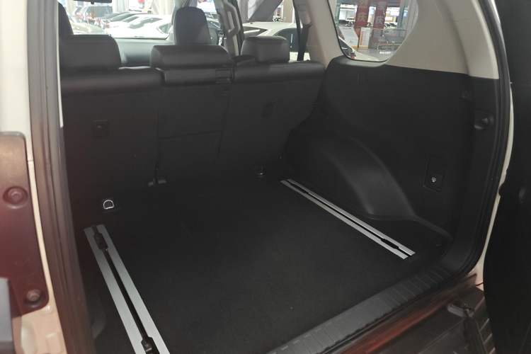 Used Toyota Prado 2016 3.5L Automatic TX-L