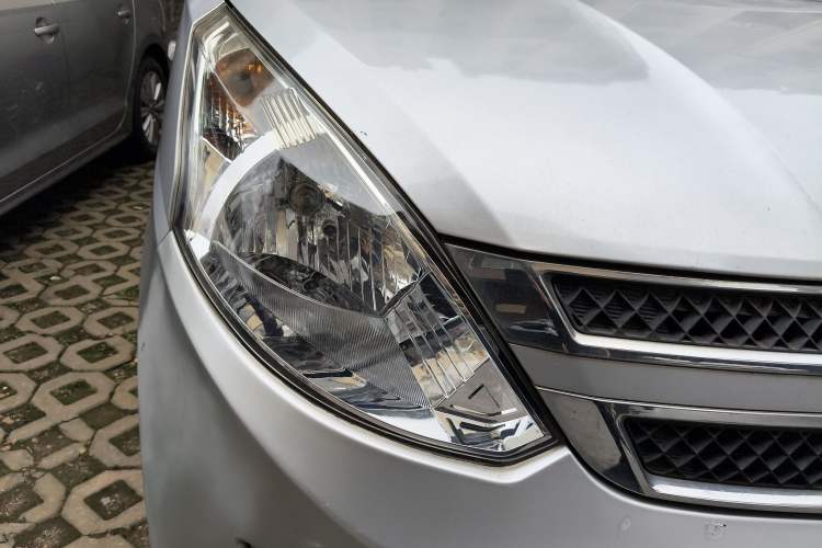 Used Wuling Rongguang V 2016 1.5L Standard Version