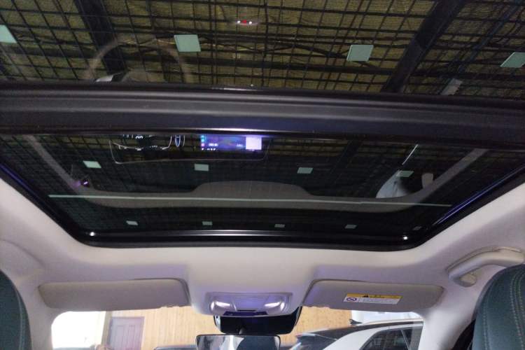 Used ORA Good Cat 2022 400km Standard Range Premium Version Lithium-Ion Battery
