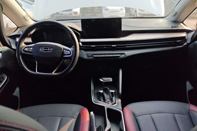 Used Geely Auto Vision X3 2021 PRO 1.5L CVT Deluxe Model