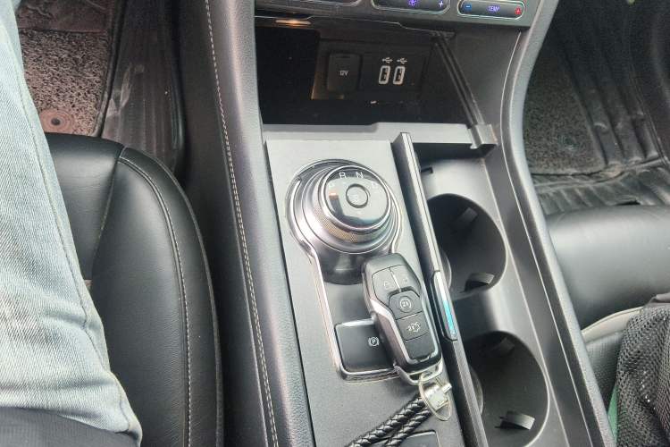 Used Ford Taurus 2015 EcoBoost 245 Ultimate Model