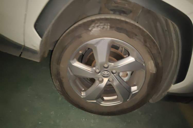 Used Toyota RAV4 2021 2.0L CVT Two-Wheel Drive Fashion PLUS Edition