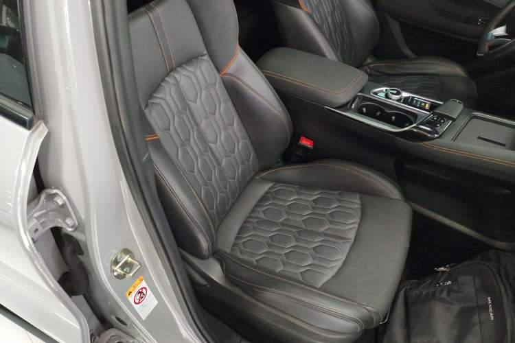 Used Changan UNI-T 2022 1.5T Prestige Version
