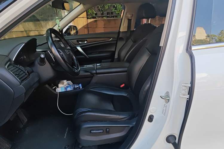 Used Honda Avancier 2017 240TURBO Two-Wheel Drive Luxury Edition
