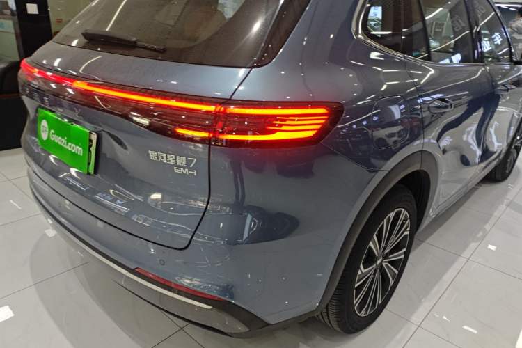 Used  Galaxy Xingjian 7 EM-i 2025 120km Flagship Edition
