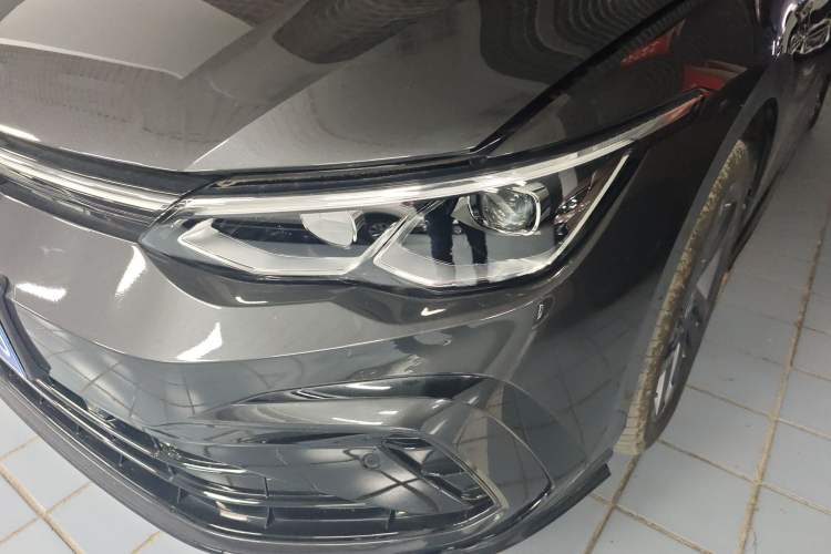 Used Volkswagen Golf 2023 Facelift 280TSI DSG R-Line Lite
