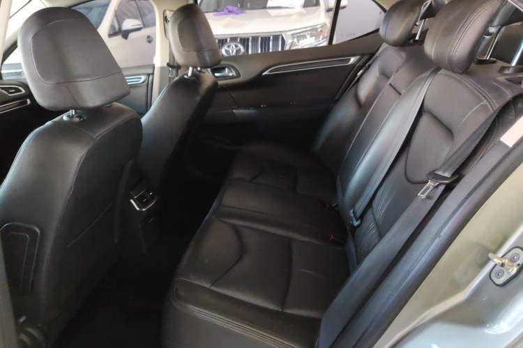 Used Citroen C4L 2014 1.8L Intelligent Drive Manual Version – Dynamic Edition
