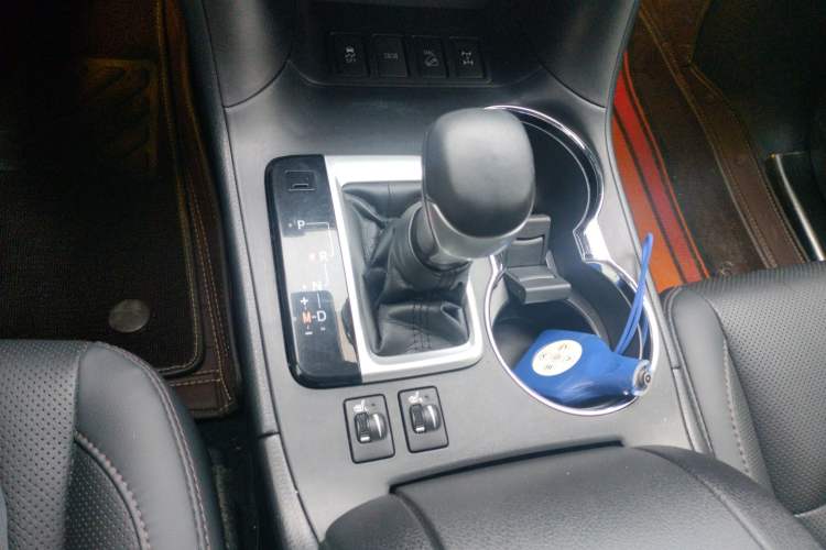 Used Toyota Highlander 2018 2.0T Four-Wheel Drive Prestige Version 7 Seats China VI Standard