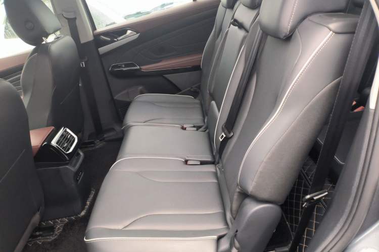 Used Volkswagen ID.6 X 2022 Smart Enjoyment Long-Range Edition
