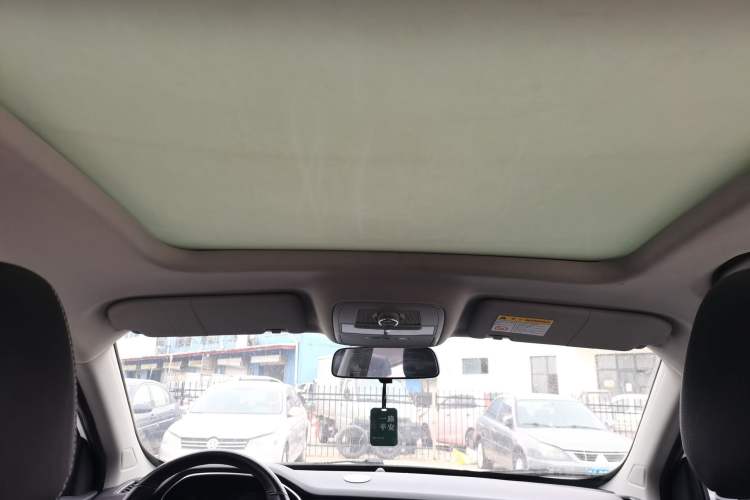 Used Roewe RX5 2018 20T Two-Wheel Drive Automatic Internet Smart Luxury Edition