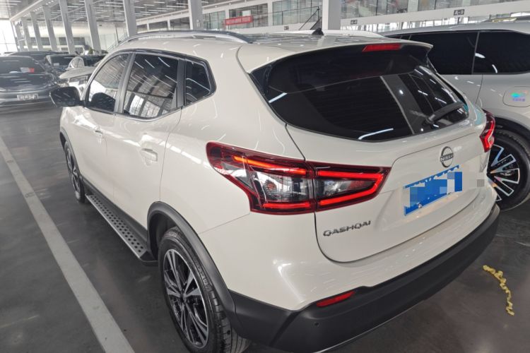 Used Nissan Qashqai 2023 Classic 2.0L CVT XV Prem. Smart Enjoyment Edition
