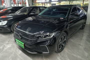 Used Volkswagen Passat 2023 330TSI Starry Luxury Edition