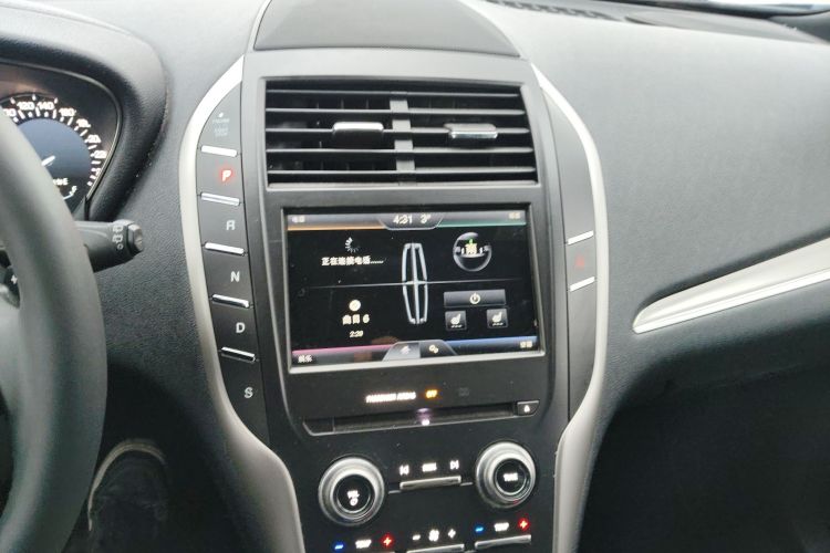 Used Lincoln MKC 2016 2.0T Two-Wheel Drive Deluxe Edition