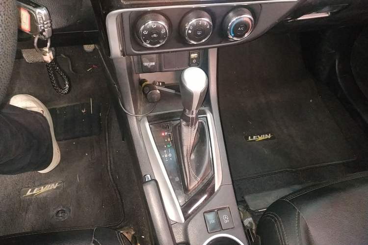 Used Toyota Levin 2017 Revised 185T CVT Elite Edition China V Standard
