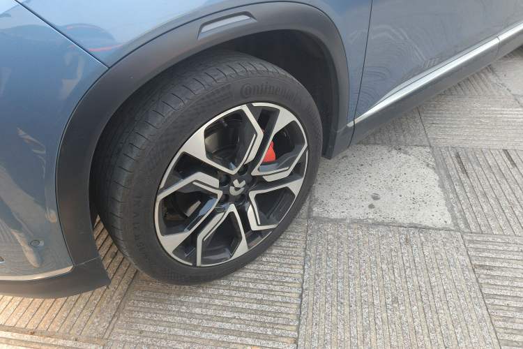 Used Nio ES8 2020 415 km Signature Edition 6-Seater Version
