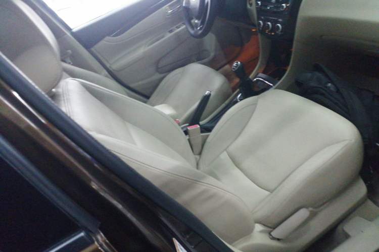 Used Suzuki Alivio 2015 1.6L Manual Enjoyment Model