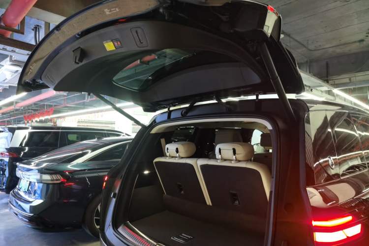 Used Denza N9 2025 Flagship Model