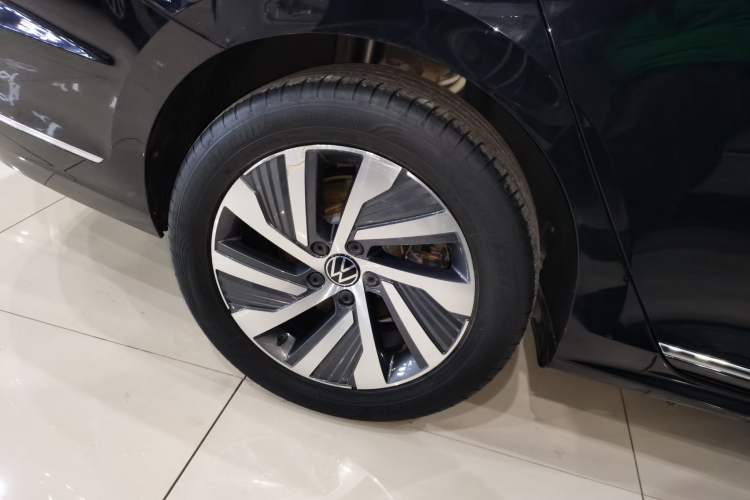 Used Volkswagen Passat New Energy 2022 430 PHEV Hybrid Luxury Edition
