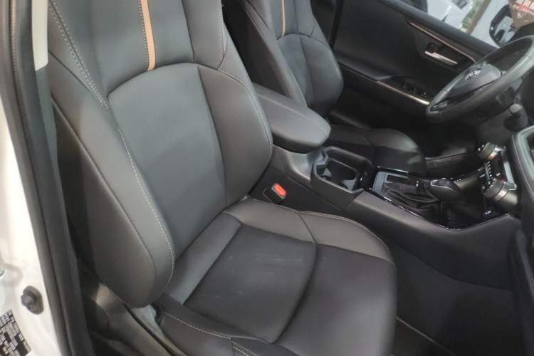 Used Toyota Wildlander 2024 2.0L CVT Two-Wheel Drive Urban Edition