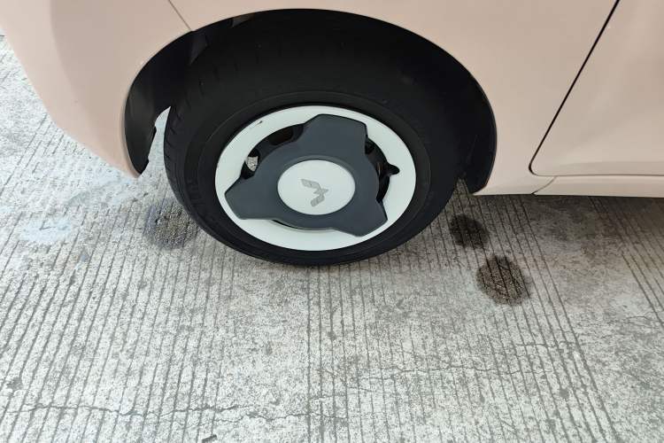 Used Wuling Hongguang MINIEV 2022 Macaron Premium Model – Lithium Iron Phosphate
