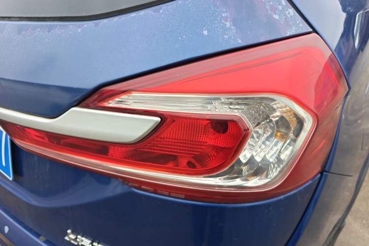 Used Baojun 310W 2017 1.5L Manual Comfort Model China V Standard