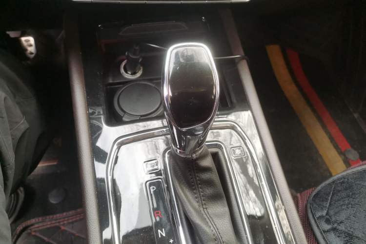 Used Dongfeng Fengon 580 2018 1.5T CVT Smart Connectivity Version