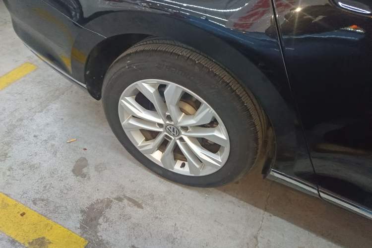 Used Volkswagen Magotan 2018 Facelift 330TSI DSG Luxury Model
