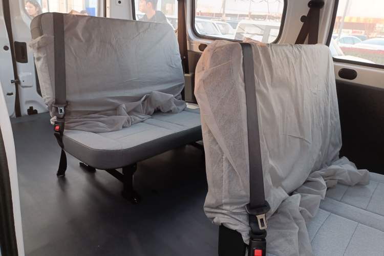 Used Wuling Yangguang 
