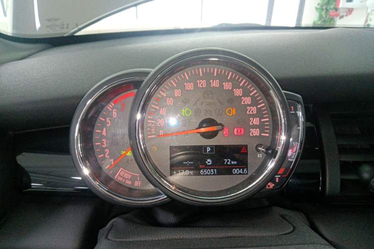 Used  MINI 2019 1.5T COOPER Racing Edition Five-Door Model