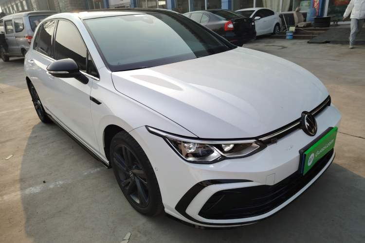 Used Volkswagen Golf 2023 Facelift 280TSI DSG R-Line
