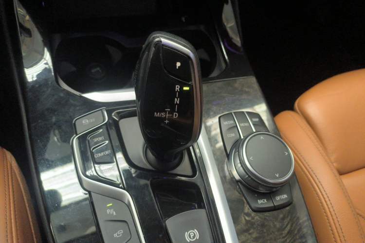 Used BMW X3 2020 xDrive30i Luxury Model with M Sport Package
